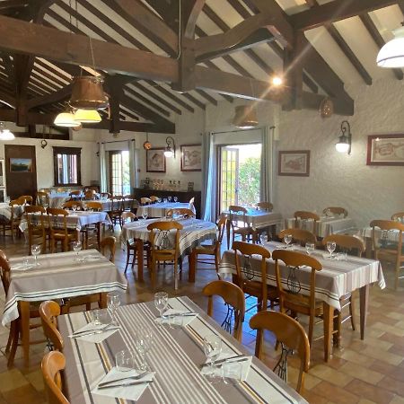 Auberge Chez Tante Ursule カンボ・レ・バン エクステリア 写真