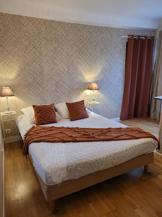 Auberge Chez Tante Ursule カンボ・レ・バン エクステリア 写真