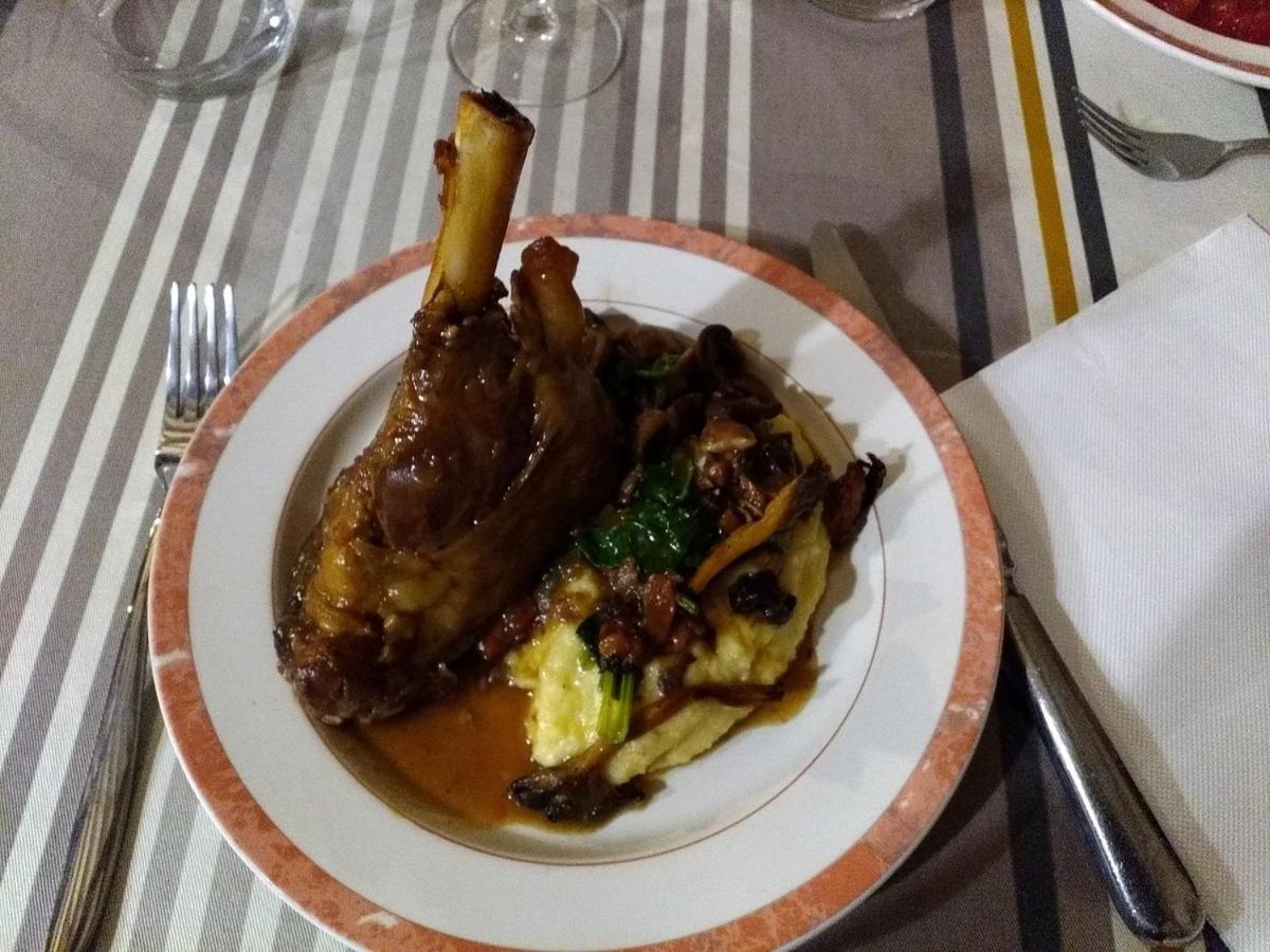 Auberge Chez Tante Ursule カンボ・レ・バン エクステリア 写真