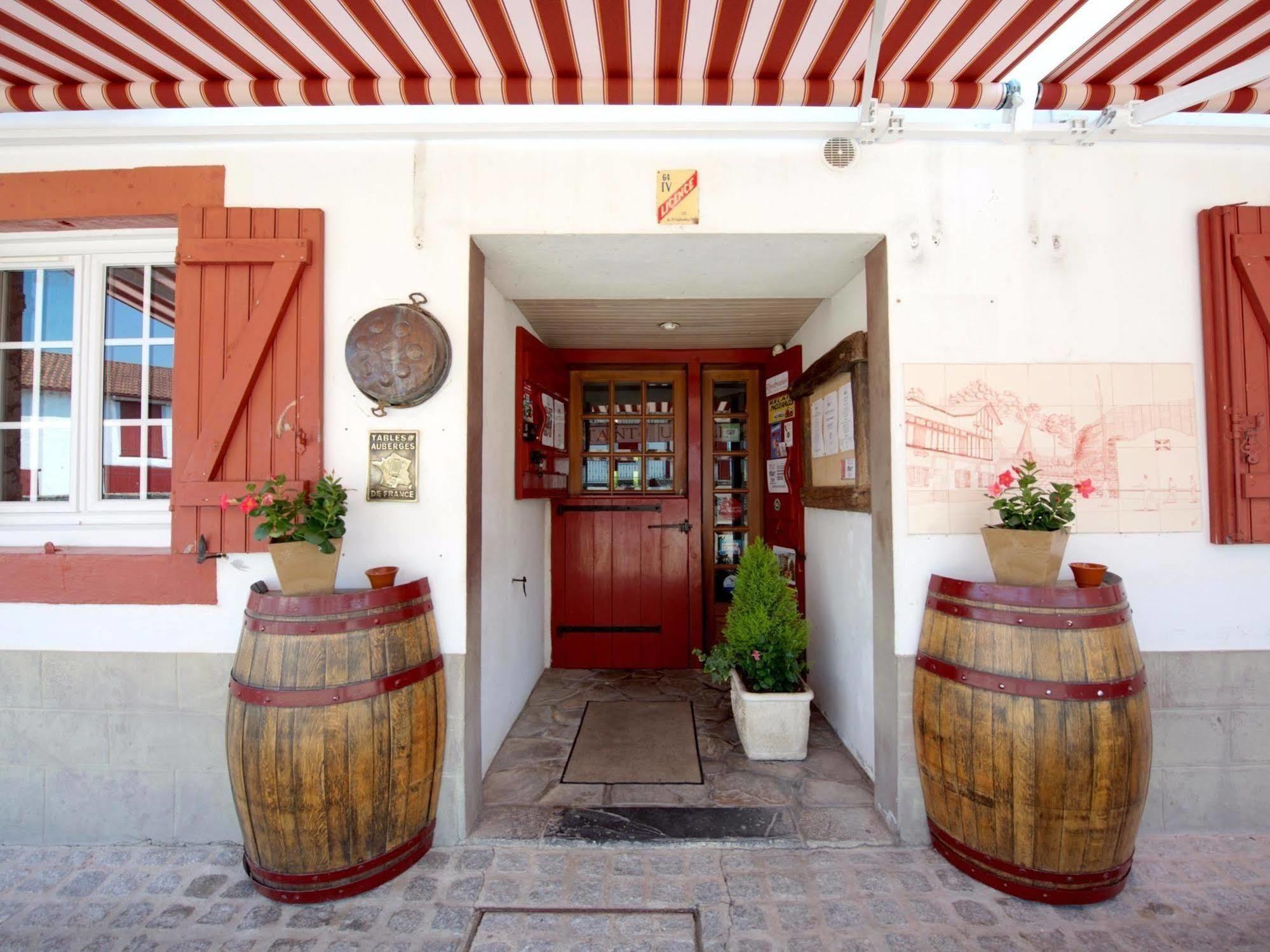 Auberge Chez Tante Ursule カンボ・レ・バン エクステリア 写真